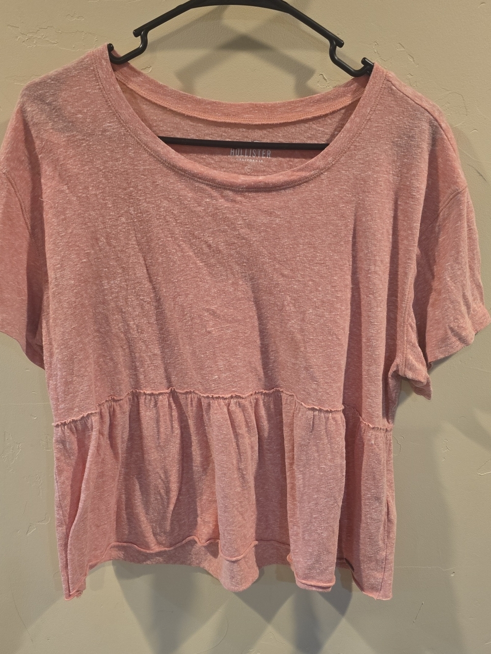 Hollister Heathered Light Pink Peplum Short Sleeve Top